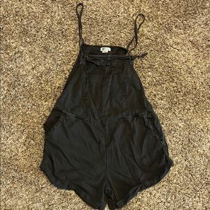 Billabong short overalls